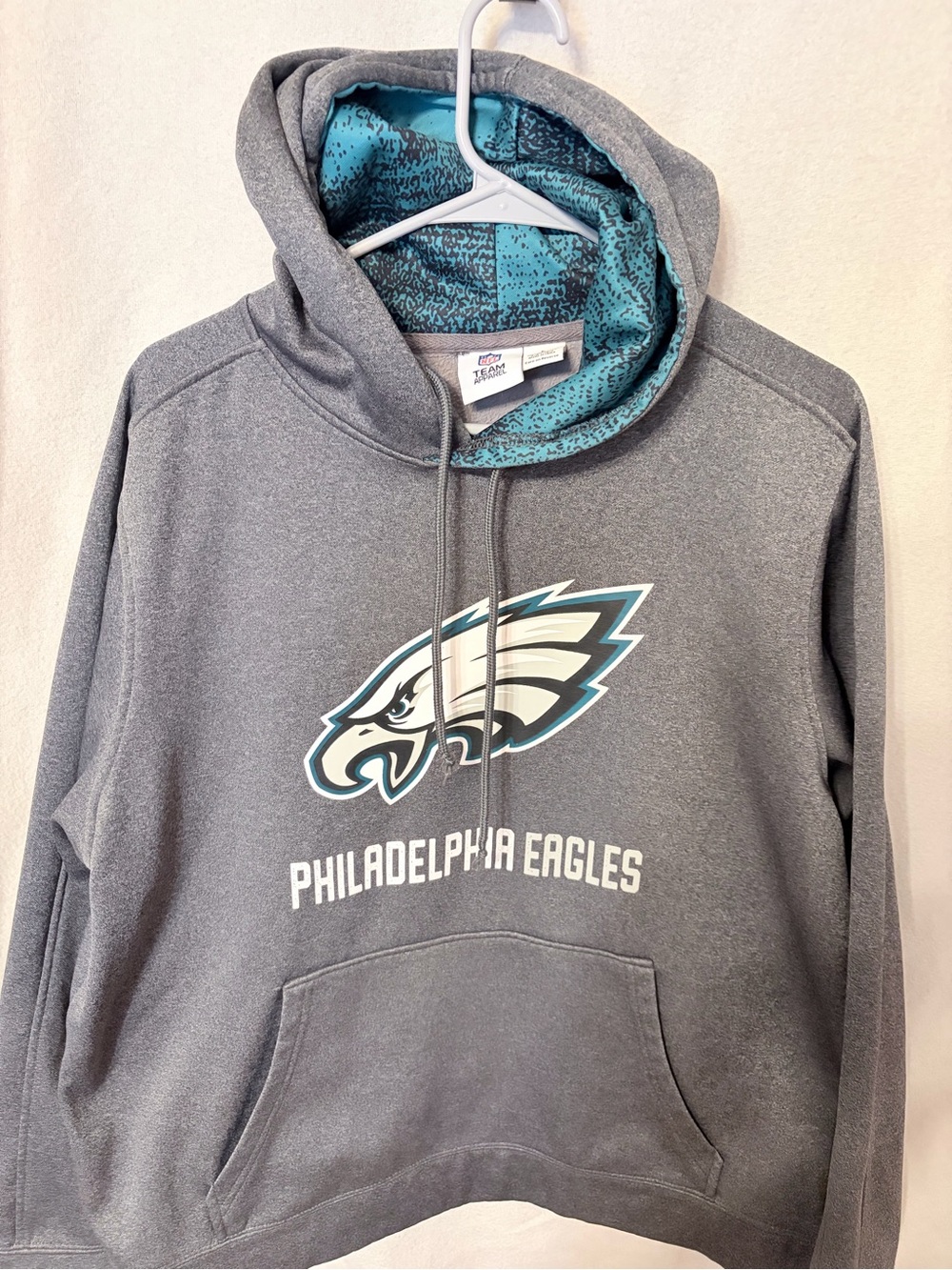 NFL Philadelphia Eagles Gray Pullover Hoodie with Teal Lining